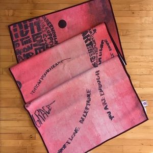 Manduka Yogitoes Yoga May Towel